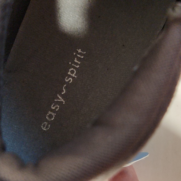 NWT Easy Spirit Seevony 7.5 Grey Ankle Boots - Picture 6 of 9